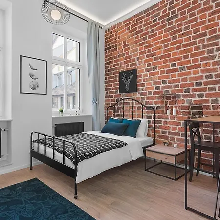 Panther Right In The Of *